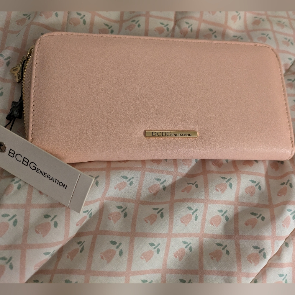 BCBGeneration Soft Pink Wallet